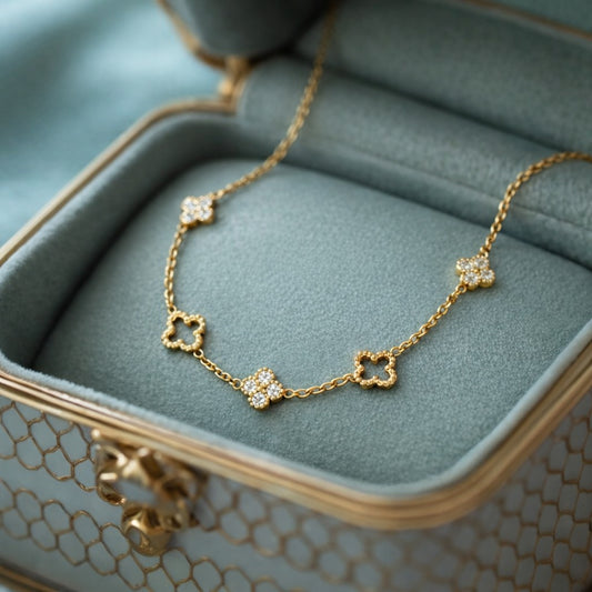 Clover Necklace